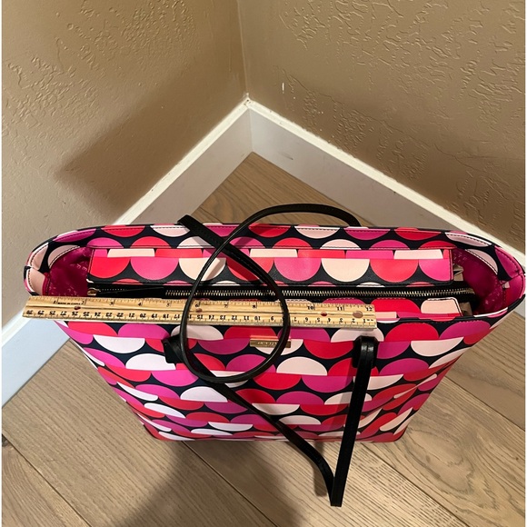 Kate Spade ♠️ Shore Street Margareta Tote - Picture 4 of 8